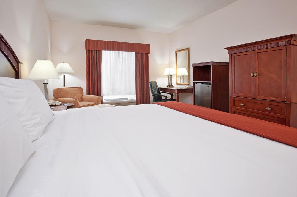 Holiday Inn Express & Suites Detroit - Farmington Hills By Ihg Northville Eksteriør billede