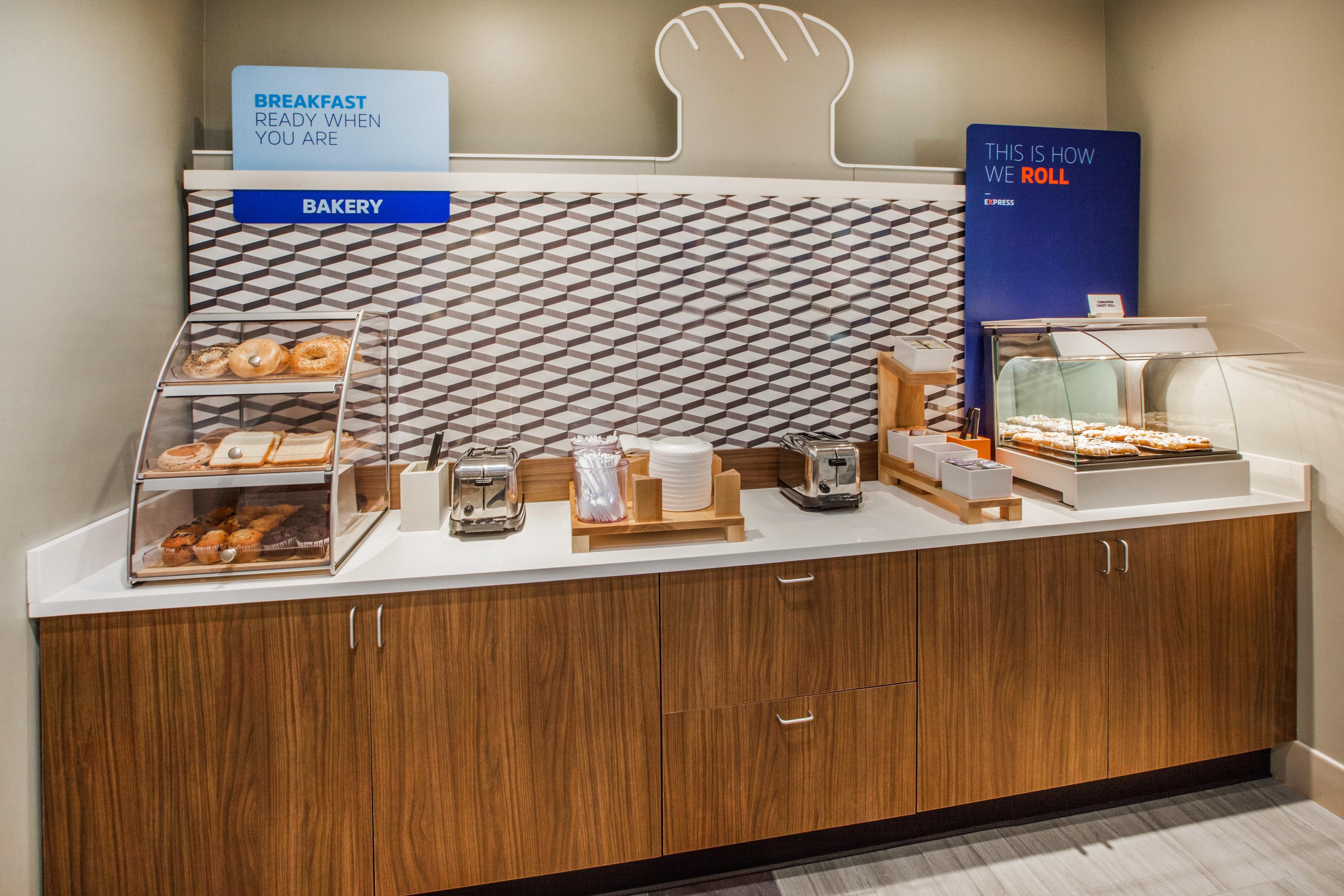 Holiday Inn Express & Suites Detroit - Farmington Hills By Ihg Northville Eksteriør billede