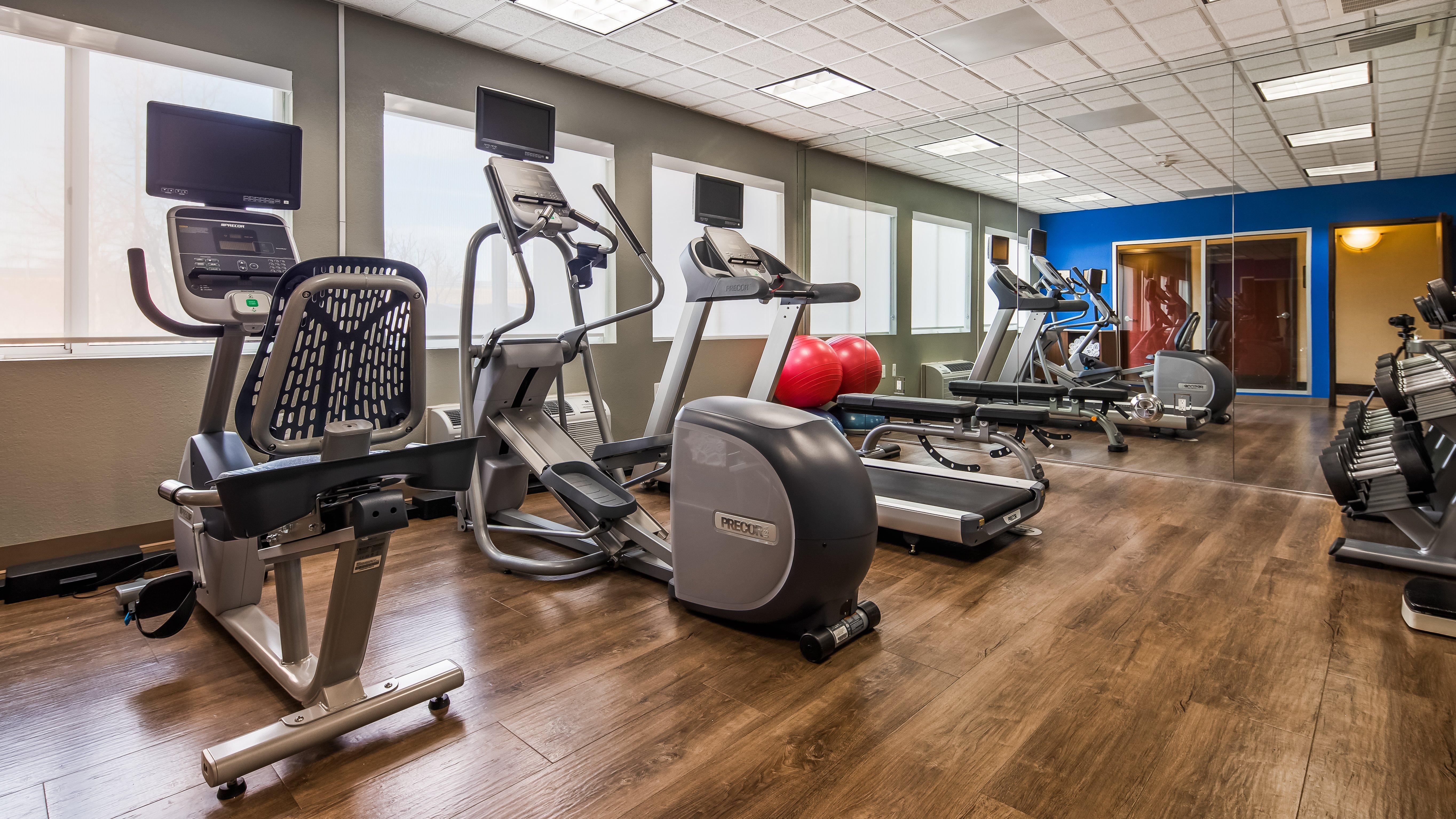 Holiday Inn Express & Suites Detroit - Farmington Hills By Ihg Northville Eksteriør billede