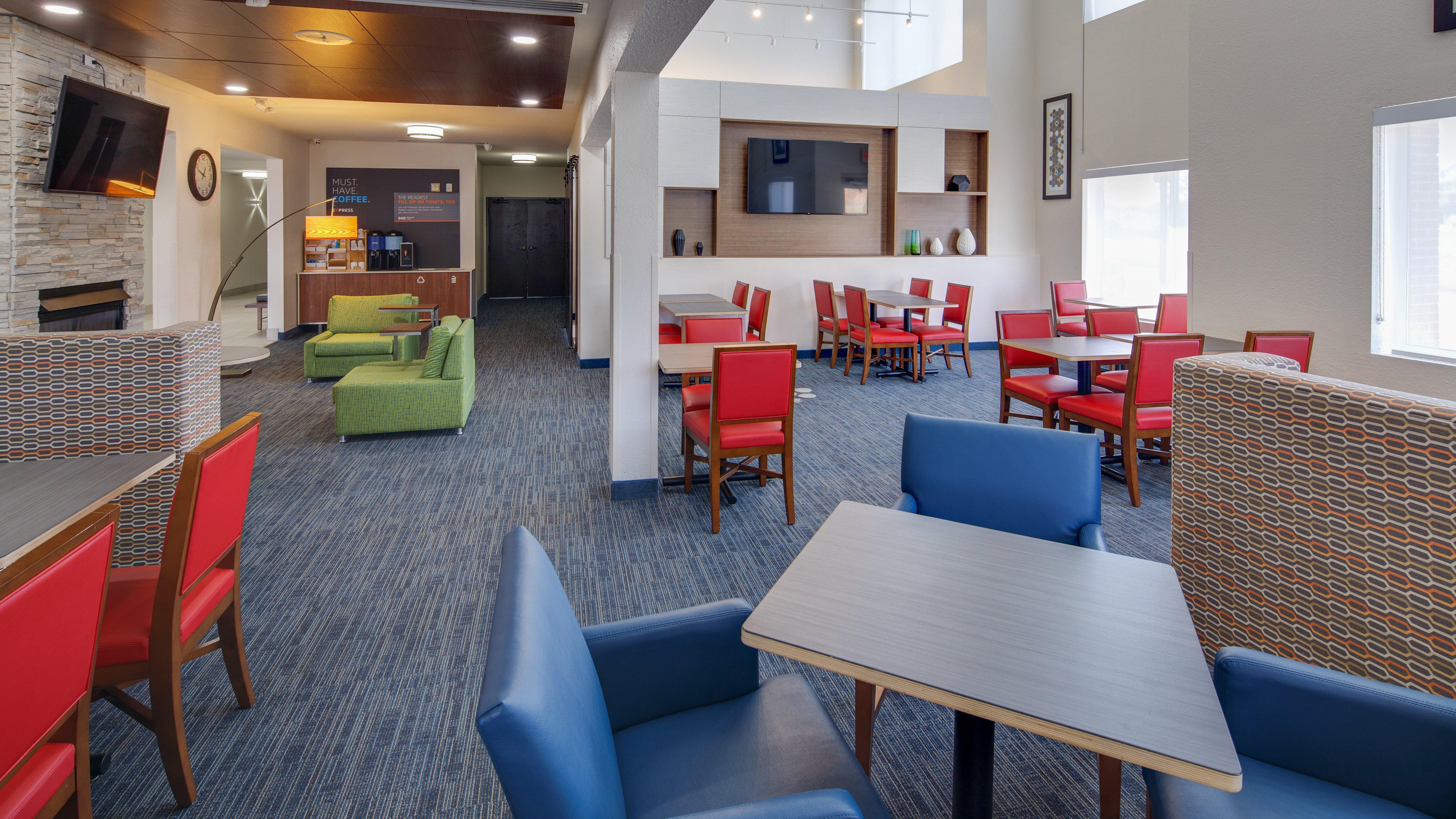 Holiday Inn Express & Suites Detroit - Farmington Hills By Ihg Northville Eksteriør billede