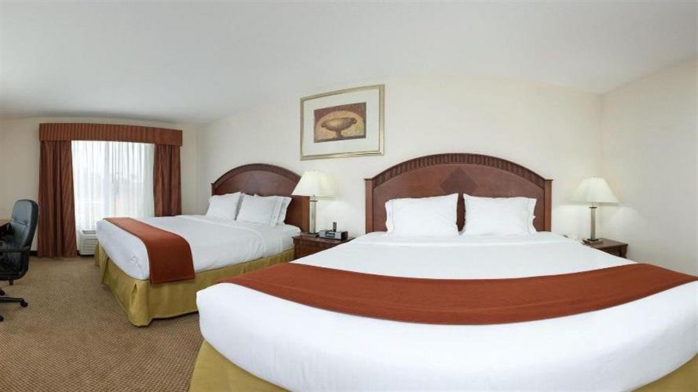 Holiday Inn Express & Suites Detroit - Farmington Hills By Ihg Northville Eksteriør billede